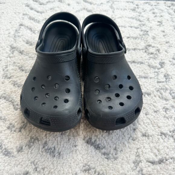Youth Black Crocs J2 - Picture 1 of 5